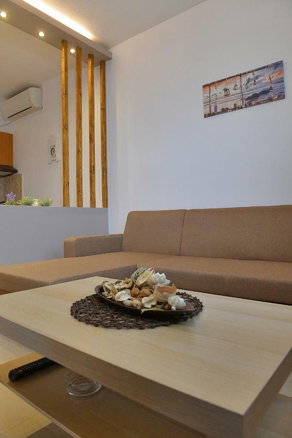 Elaionas Apt. Psakoudia Exteriör bild